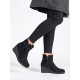 Shelvt Women's suede black wedge boots with fringes | Eponuda.ba