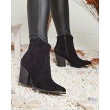 Resti Black women's insulated Diva Charms boots | ePonuda.com