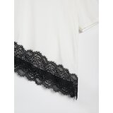 Sinsay Pamučna bluza s čipkastim obrubom i asimetričnim rubom | shoptok.hr