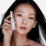 MAC Cosmetics Skinfinish Lightstruck tekoči osvetljevalec odtenek Bubbled Over 15 ml | Shoptok.si