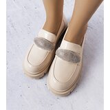 Gemre Beige patent leather shoes with rhinestones Mouss | Shoptok.si
