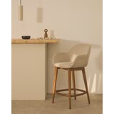 Kave Home Bež oblazinjen barski stol z nasloni za roke (višina sedeža 66 cm) Konna – | Shoptok.si
