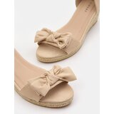 Sinsay Sandale s platformom i zatvorenom petom | shoptok.hr