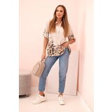 Kesi Włoski Women's cotton shirt with rolled up sleeves and animal pattern beige | shoptok.hr