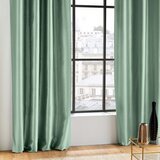 Douceur d intérieur Zelena satenasta zavesa 140x240 cm Shana – | Shoptok.si