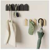 Umbra Mat črn jeklen stenski obešalnik 43 cm Saloon – | Shoptok.si