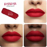 Guerlain KissKiss Tender Matte dolgoobstojna šminka z mat učinkom odtenek 910 Wanted Red 3.5 g | Shoptok.si