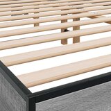 vidaXL Posteljni okvir siva sonoma 150x200 cm inž. les in kovina | Shoptok.si