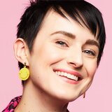 Benefit gimme brow+ brow-volumizing gel za volumen obrva 3 g nijansa 4.5 medium za žene | shoptok.hr