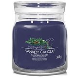 Yankee Candle Lakefront Lodge dišeča sveča Signature 368 g | Shoptok.si