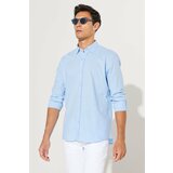 AC&Co / Altınyıldız Classics Men's Blue Tailored Slim Fit Slim-fit Oxford Buttoned Collar Linen-Looking 100% Cotton Flared Shirt. Cene