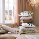 Mömax Okrasna Blazina Blätter | Shoptok.si