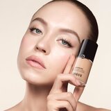 Armani Luminous Silk Foundation 2026 posvjetljujući puder nijansa 5.1 30 ml | shoptok.hr