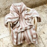 Liewood otroški kopalni plašček reggie stripe rose/sandy | Shoptok.si
