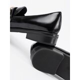 SEASTAR Black lacquered loafers with pearls | ePonuda.com