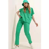 Trend Alaçatı Stili Women's Green Crew Neck Comfortable Fit Tracksuit Set