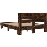 vidaXL Posteljni okvir dimljeni hrast 140x190 cm inž. les in kovina, (21152124) | Shoptok.si