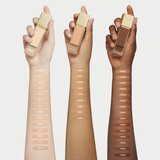 Burberry Beyond Wear Perfecting Matte Foundation tekoči puder z mat finišem odtenek Deep Warm 130 30 ml | Shoptok.si