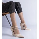 Gemre Beige patent wedge pumps with buckles Vizario | ePonuda.com