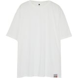 Trendyol Plus Size Men's Ecru Relaxed/Comfortable Cut 100% Cotton Label Comfortable T-Shirt Cene