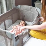 Joie prenosna posteljica kubbie™ sleep foggy grey | Shoptok.si