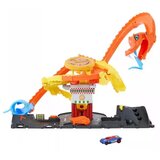 Hot Wheels Hot Wheels: Napad kobre v piceriji - set | Shoptok.si