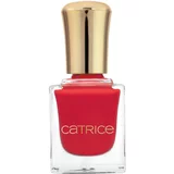 Catrice lak za nohte - Magic Christmas Story Nail Lacquer - C03 Land of Sweets