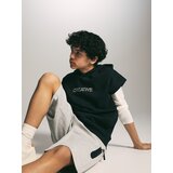 Reserved Majica kratkih rukava s kapuljačom - crno | shoptok.hr