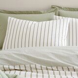 Bianca Zelena/kremno bela bombažna podaljšana posteljnina za zakonsko posteljo 230x220 cm Hampton Stripe – | Shoptok.si