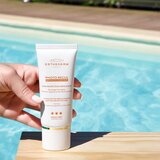 Institut Esthederm Photo Regul Pigmentation Irregularities Unifying Protective Care nega za poenotenje kože s hiperpigmentacijo z visoko UV zaščito 50 | Shoptok.si