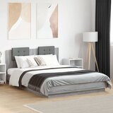 Maison Chic Posteljni okvir - Dvoposteljna postelja - Zakonska postelja z vzglavjem in LED siva sonoma 140x200 cm, (21695414) | Shoptok.si