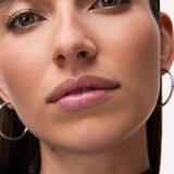 Catrice Jelly Spark Lip Balm balzam za ustnice za toniranje za bleščeč sijaj odtenek 030 Glitter BAE 2.5 g | Shoptok.si