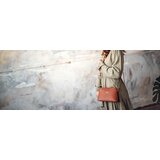 Vuch Faye Brown | Shoptok.si