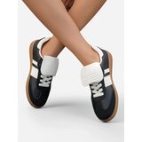 Resti Women's sports sneakers Ensire | ePonuda.com