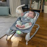 Kids II INGENUITY LEZALJKA HAPPY BELLY™ PARKER 0-6m (SA MASAZEROM ZA GRCEVE) | ePonuda.com