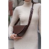Madamra Women's Brown Crossbody Asymmetric Bag Cene