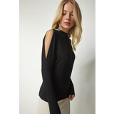 Happiness İstanbul Women's Black High Collar Off-the-Shoulder Knitwear Blouse Cene