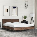 Maison Chic Posteljni okvir - Dvoposteljna postelja - Zakonska postelja rjav hrast 140x190 cm inženirski les in kovina-J14830, (21759584) | Shoptok.si