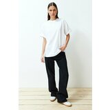 Trendyol White 100% Cotton Back Motto Printed Oversize/Wide Fit Knitted T-Shirt Cene