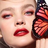 Guerlain Rouge G de razkošna šminka odtenek 214 Exotic Red Velvet Metal 3,5 g | Shoptok.si