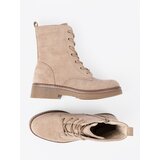 Shelvt Stylish beige workers with a round toe | ePonuda.com