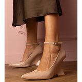 Gemre Beige patent wedge pumps Florianda Cijene