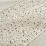 Catherine Lansfield Kremno bela posteljnina za zakonsko posteljo 200x200 cm Broderie Anglaise – | Shoptok.si