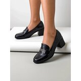 Resti Women's heeled moccasins Olline | ePonuda.com