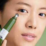 Origins Dr. Andrew Weil for ™ Mega-Mushroom Relief & Resilience Soothing Gel Cream For Eyes energijska gel-krema za predel okoli oči proti znak | Shoptok.si
