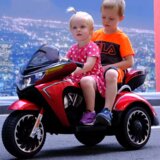 Aristom moto vozilo na akumulator 142