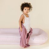 DockATot večnamensko gnezdece Grand Strawberry Cream (9-36m) | Shoptok.si