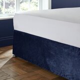 Catherine Lansfield Plava navlaka za okvir kreveta s gumom od samta 152x198 cm Kingsley – | shoptok.hr