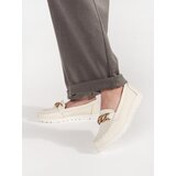 GOODIN Light beige leather loafers with a chain on the platform | ePonuda.com