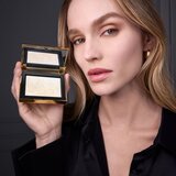 Nars Gold Dust Light Reflecting Setting Powder highlighter nijansa GOLD DUST 10 g | shoptok.hr
